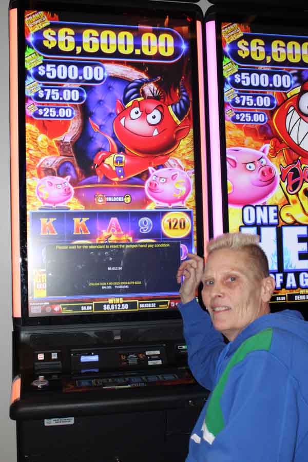 Winner photo of Kimberly Crawley $6,612.50 jackpot