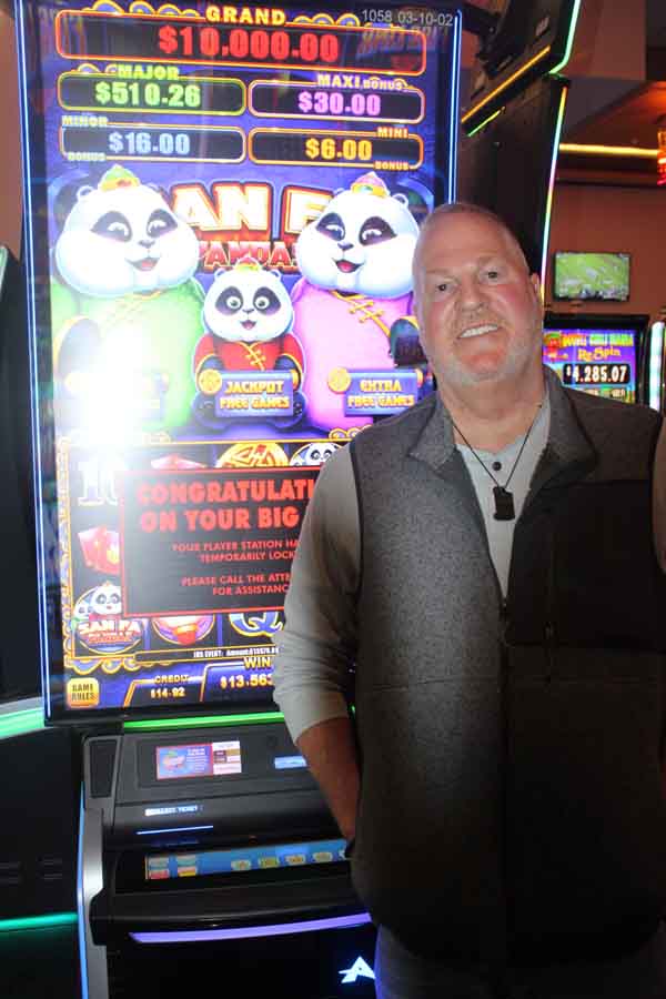 Mark Wohlleb_$13,563.43_San Fa Pandas